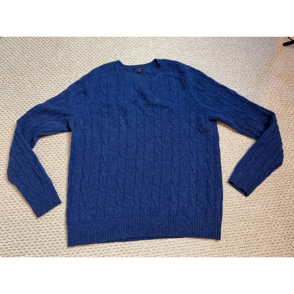 Brooks Brothers navy 100% Wool Cable Knit Crew Neck Sweater quiet luxury preppy